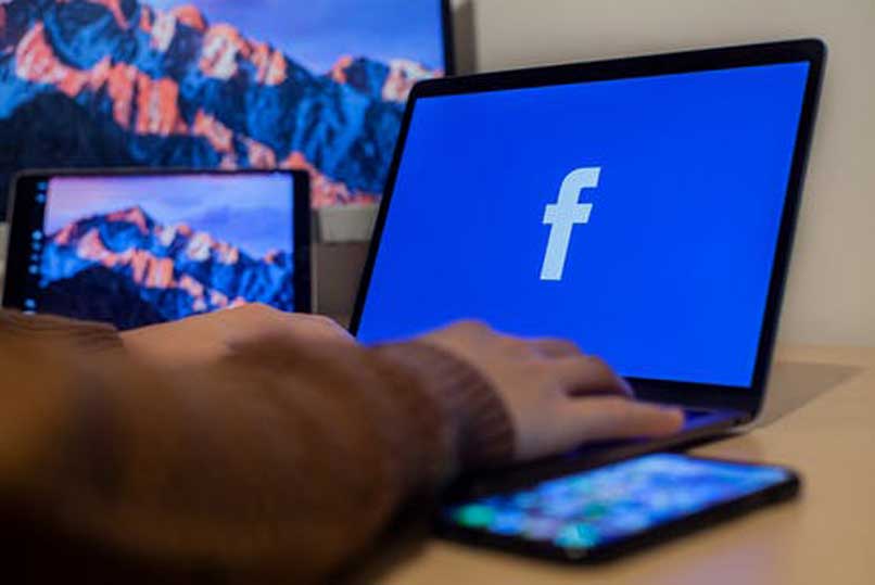Servicios de emisión de eventos Facebook Valencia